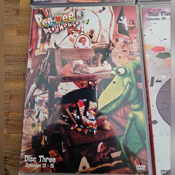 PEEWEE'S PLAYHOUSE Season 1 Episodes 8 thru 23 - Picture 3 of 6